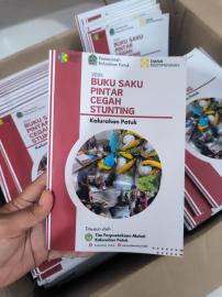 BUKU SAKU PINTAR CEGAH STUNTING KARYA TIM PERPUSTAKAAN MELATI 